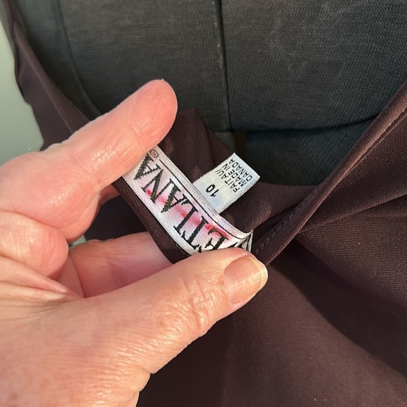 Svetlana size 10 brown polyester and lace long sleeve blouse with detached cami - Picture 17 of 17